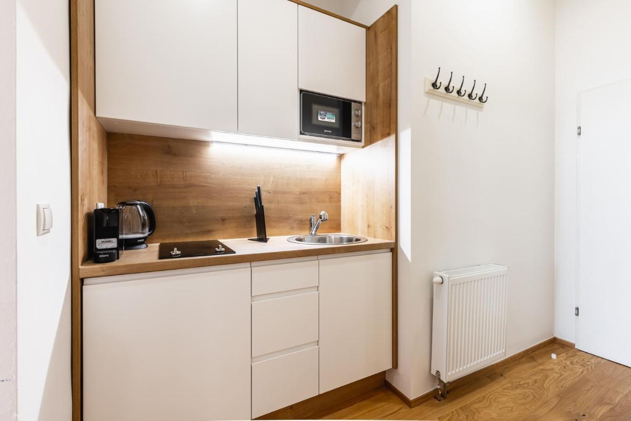 Classy And Elegant Apartments In A Calm Area 비엔나 외부 사진