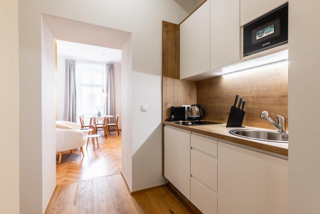 Classy And Elegant Apartments In A Calm Area 비엔나 외부 사진